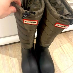 hunter rain boots